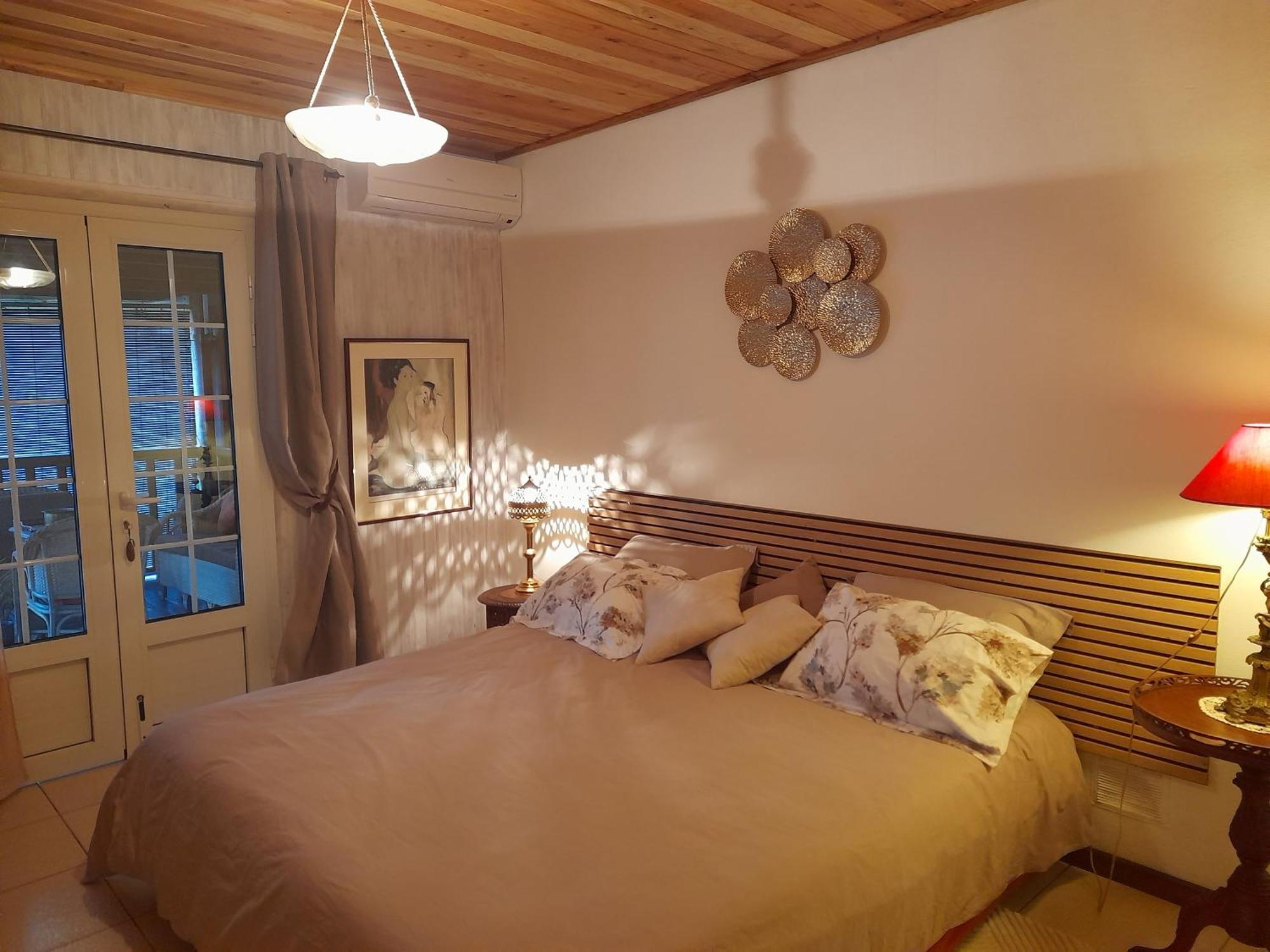 Le Val Rambaud Bed & Breakfast Saint-Denis Ngoại thất bức ảnh